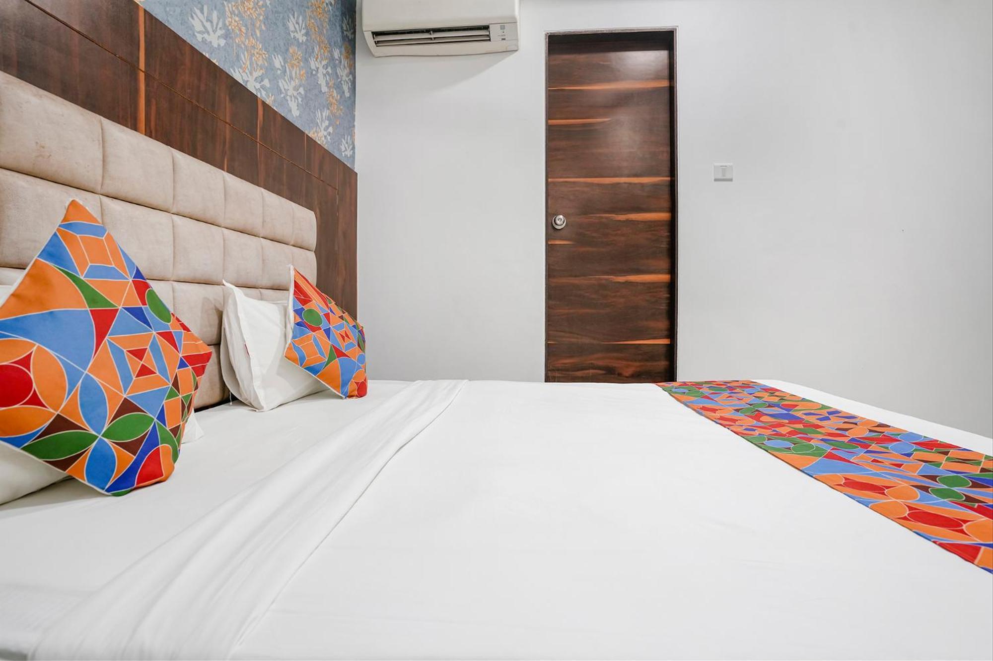Fabhotel Elvis Inn - Nr Mumbai International Airport ภายนอก รูปภาพ