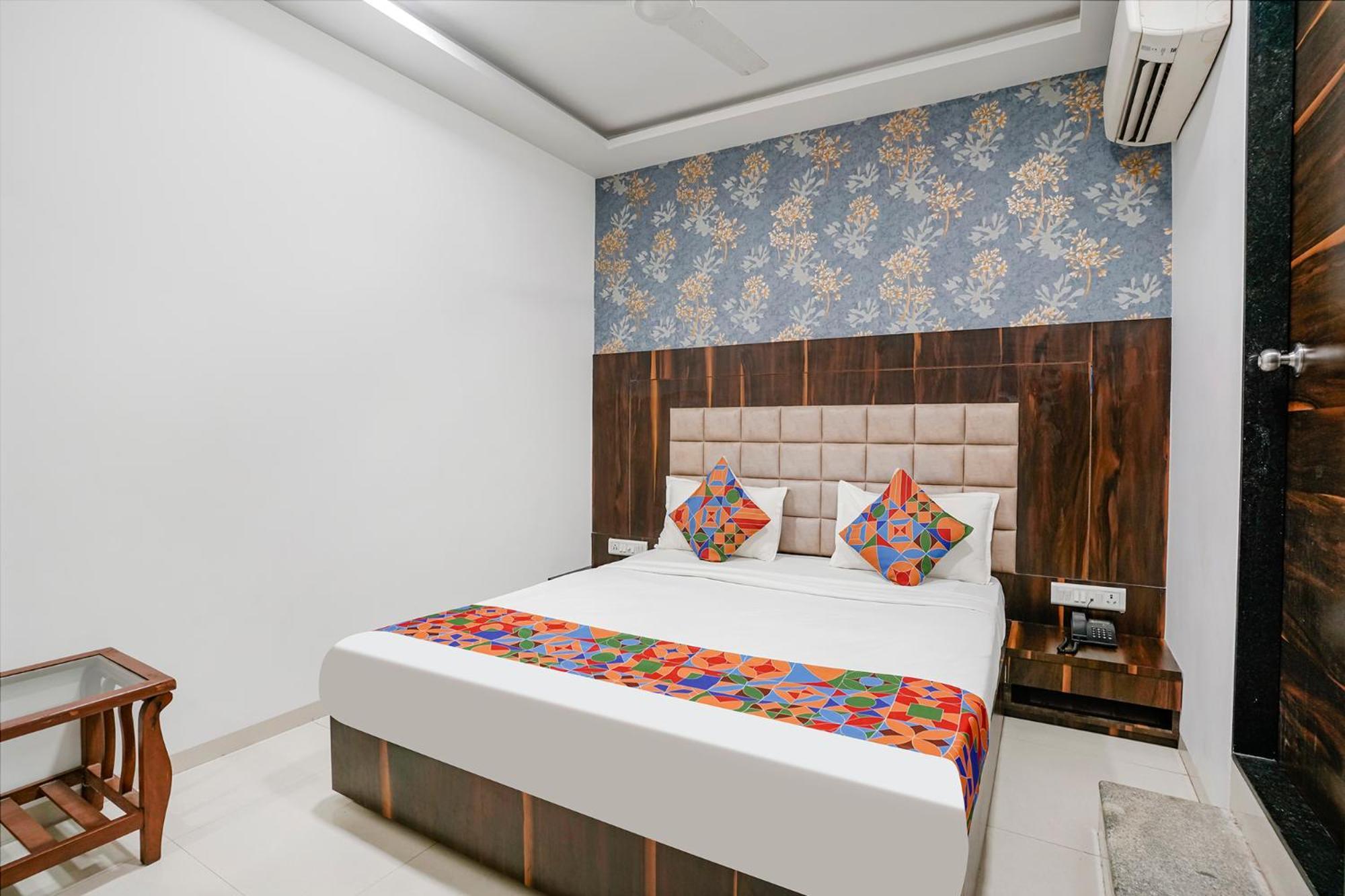 Fabhotel Elvis Inn - Nr Mumbai International Airport ภายนอก รูปภาพ